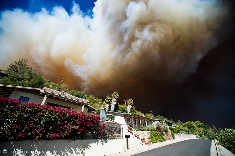 Photo of thick smoke from Jesusita fire, may 6 2009, santa barbara, california